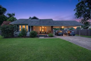4940 Dixie Garden Drive, Shreveport, LA 71105