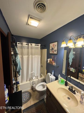 1637 Arron Way, Sevierville, TN 37876