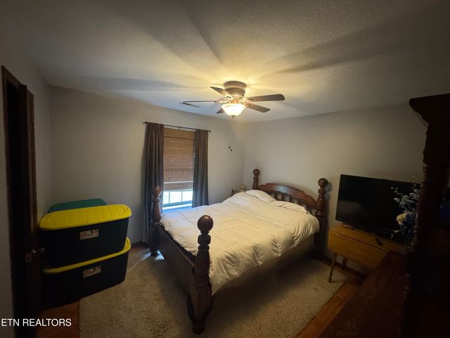 1637 Arron Way, Sevierville, TN 37876