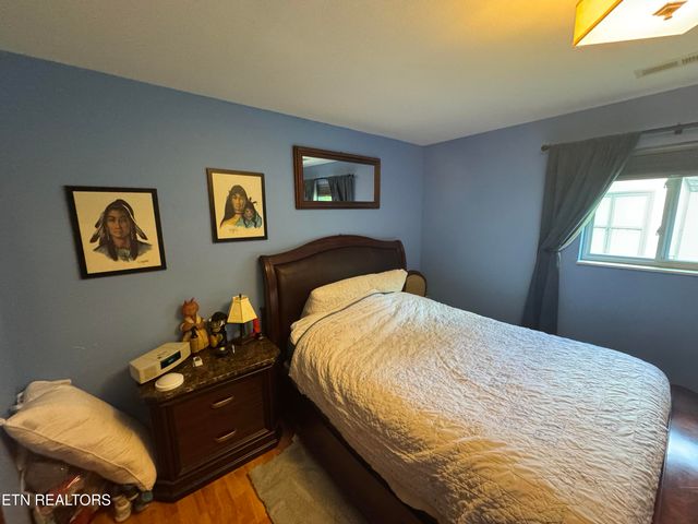 1637 Arron Way, Sevierville, TN 37876