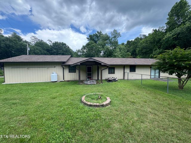 1637 Arron Way, Sevierville, TN 37876