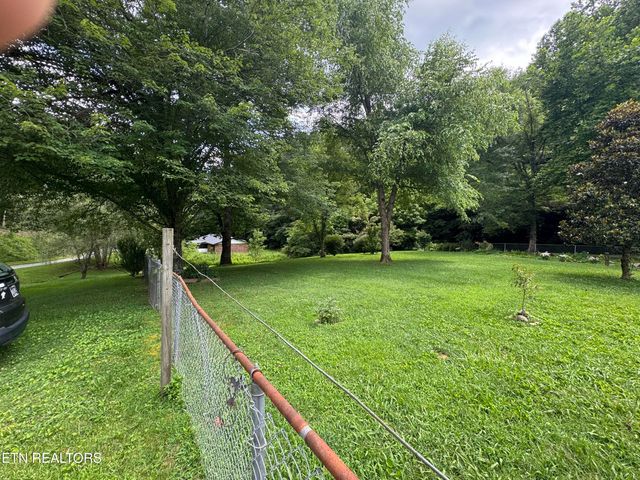 1637 Arron Way, Sevierville, TN 37876