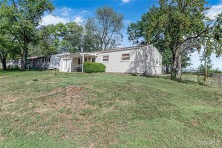 36 Boles Avenue, Wentzville, MO 63385