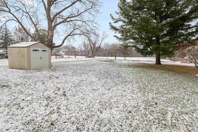 673 S Center Street, Beaver Dam, WI 53916