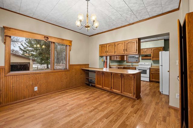 673 S Center Street, Beaver Dam, WI 53916