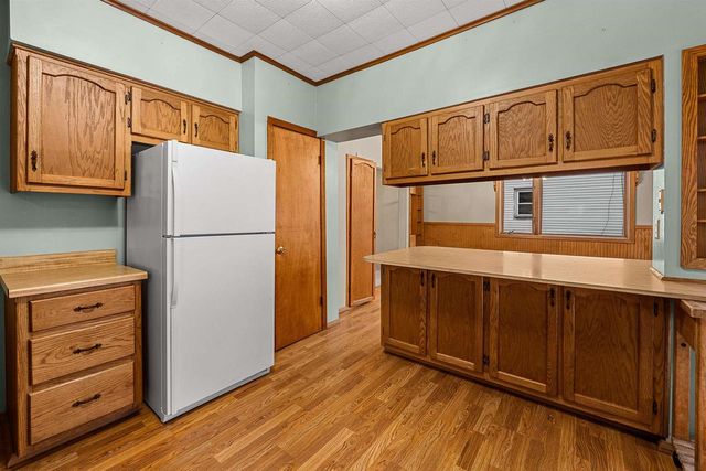 673 S Center Street, Beaver Dam, WI 53916