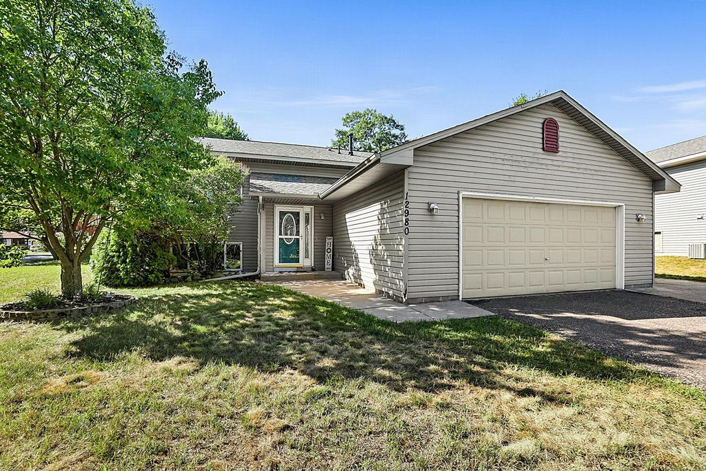 12980 9th Avenue N, Zimmerman, MN 55398