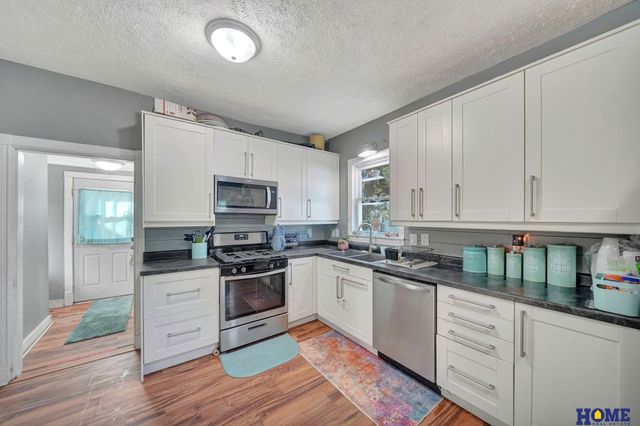 747 C Street, Palmyra, NE 68418