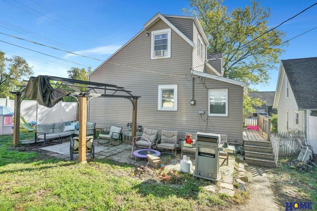 747 C Street, Palmyra, NE 68418