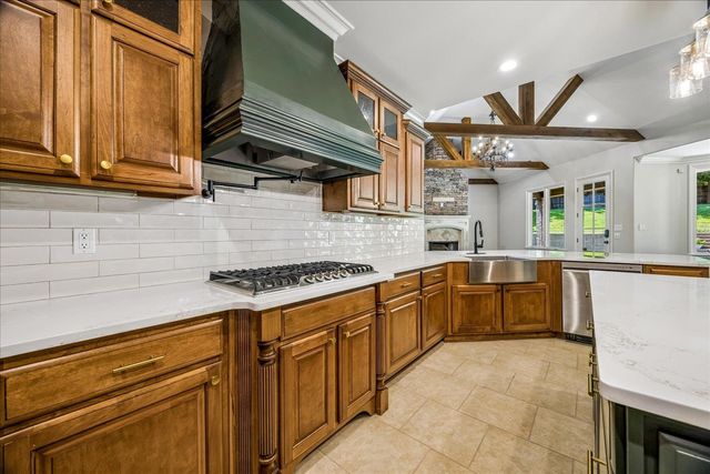 4311 MELWOOD OAK DR, Lakeland, TN 38002