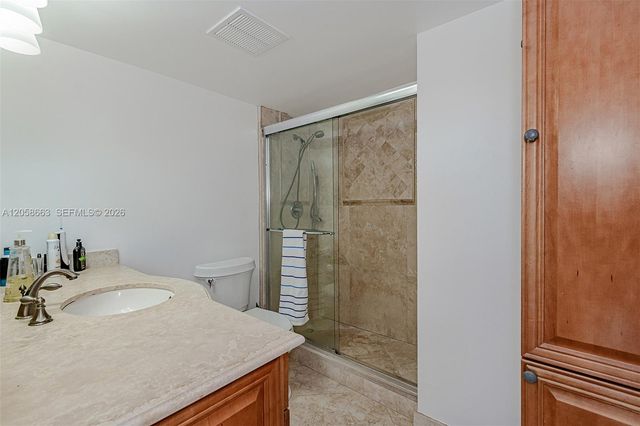 1413 N 15th Ave 8, Hollywood, FL 33020