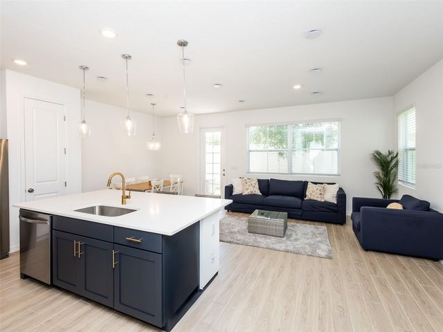 783 LONGBOAT DRIVE, Davenport, FL 33896
