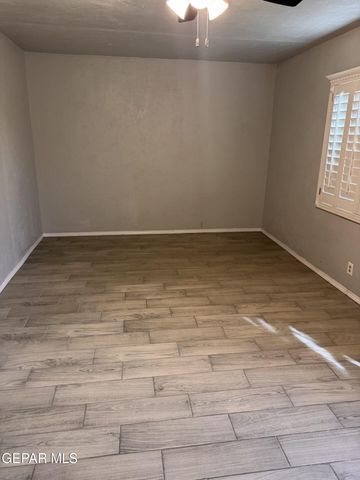 5915 TROWBRIDGE Drive, El Paso, TX 79905