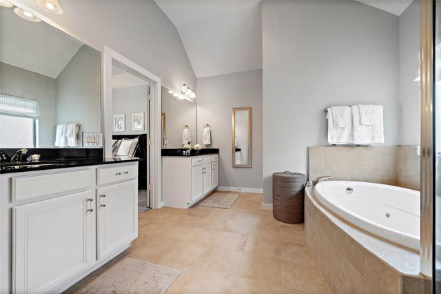 4510 Center Street, Houston, TX 77007