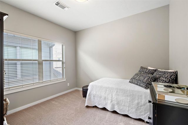 4510 Center Street, Houston, TX 77007