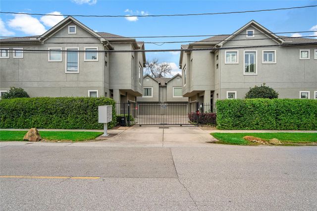 4510 Center Street, Houston, TX 77007