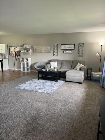 1238 Castle AVENUE, Sheboygan, WI 53081
