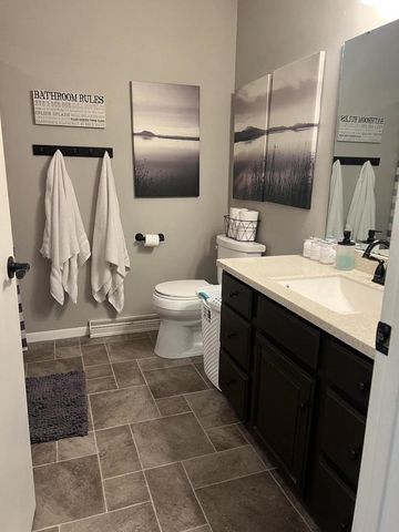 1238 Castle AVENUE, Sheboygan, WI 53081