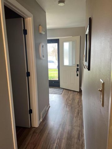 1238 Castle AVENUE, Sheboygan, WI 53081