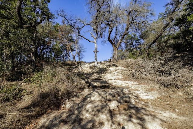 1101 Crider RD, Marble Falls, TX 78654