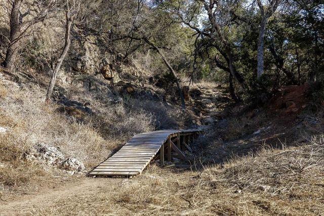 1101 Crider RD, Marble Falls, TX 78654