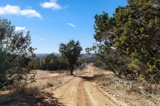 1101 Crider RD, Marble Falls, TX 78654