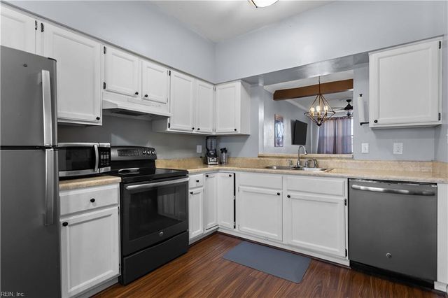 4920 April AVE, Virginia Beach, VA 23464