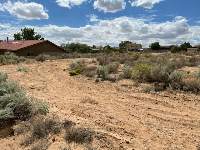 505 8th Street NE, Rio Rancho, NM 87124