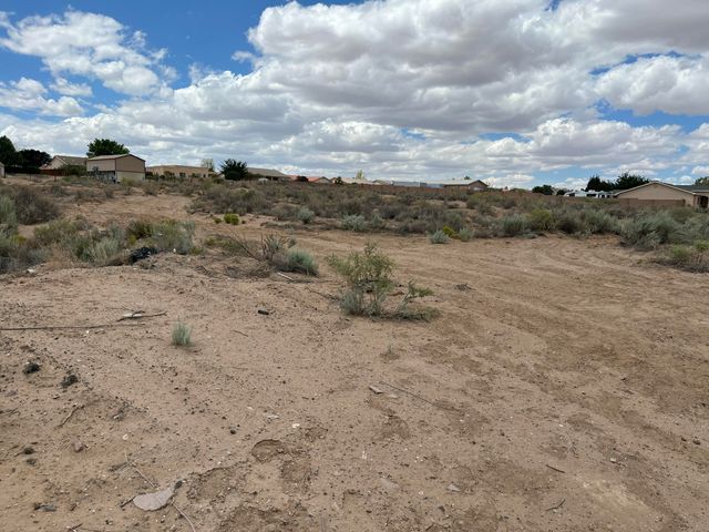 505 8th Street NE, Rio Rancho, NM 87124