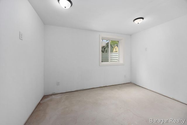 1100 Lincoln Avenue NW, Grand Rapids, MI 49504