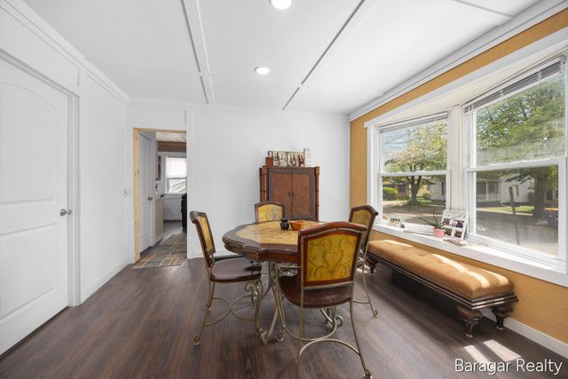 1100 Lincoln Avenue NW, Grand Rapids, MI 49504