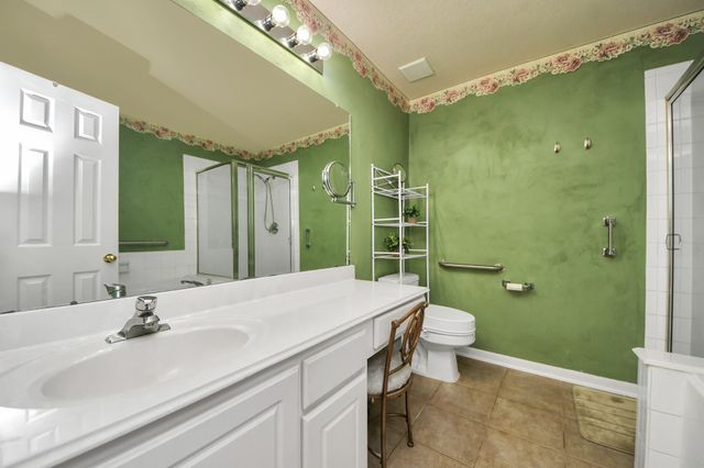 2626 Falling Forest Court, Richmond, TX 77406