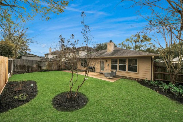 2626 Falling Forest Court, Richmond, TX 77406