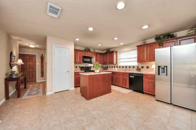 2626 Falling Forest Court, Richmond, TX 77406