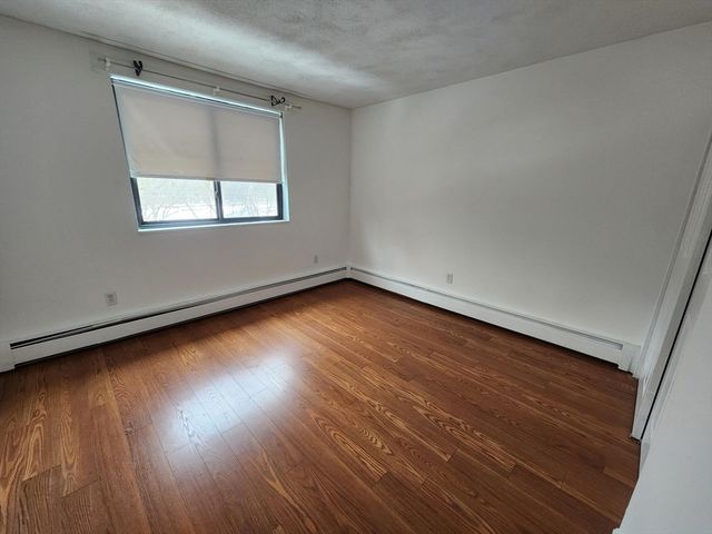 40 Colonial Drive 8, Andover, MA 01810