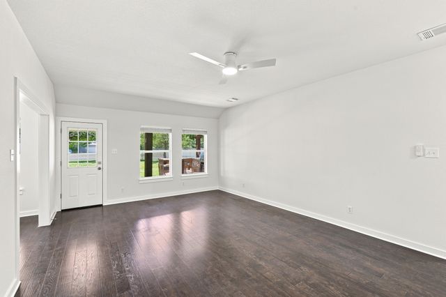1519 Shawnee Road, Red Oak, TX 75165