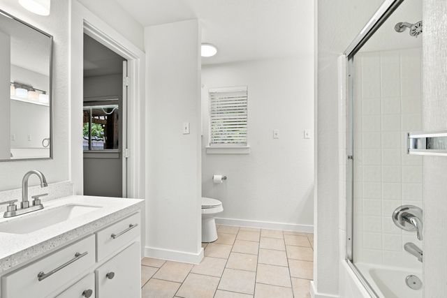 1519 Shawnee Road, Red Oak, TX 75165