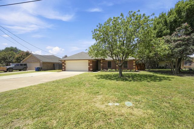 1519 Shawnee Road, Red Oak, TX 75165