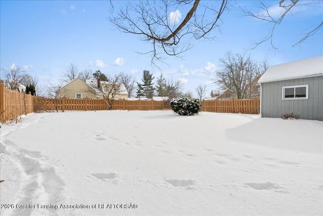 423 Jackson Street, Grand Ledge, MI 48837