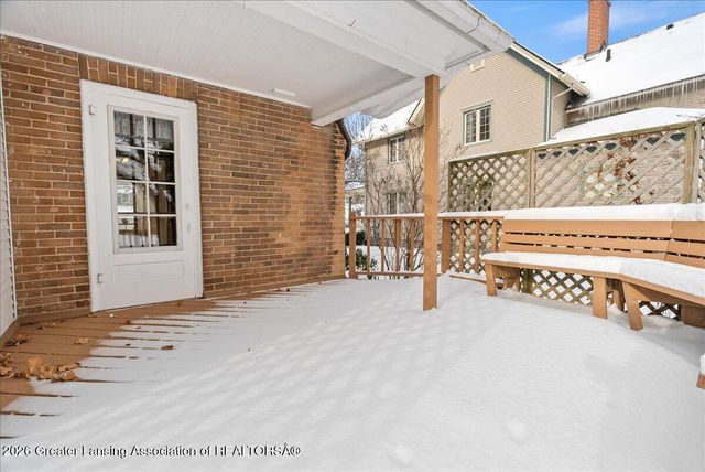 423 Jackson Street, Grand Ledge, MI 48837