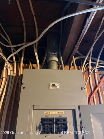 423 Jackson Street, Grand Ledge, MI 48837