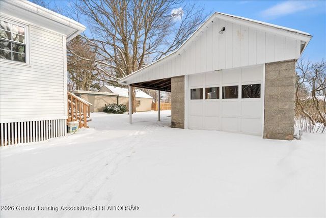 423 Jackson Street, Grand Ledge, MI 48837