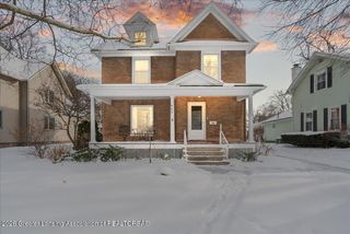 423 Jackson Street, Grand Ledge, MI 48837