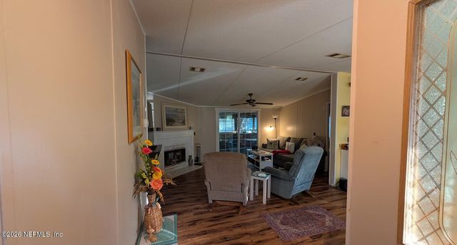 105 ILLINOIS Drive, Satsuma, FL 32189