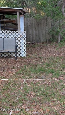 105 ILLINOIS Drive, Satsuma, FL 32189