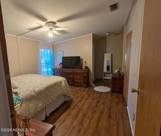 105 ILLINOIS Drive, Satsuma, FL 32189