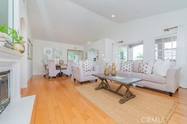 2310 Cascade, Tustin, CA 92782