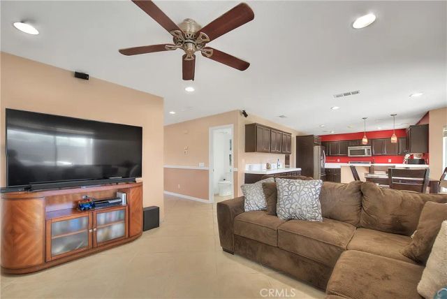 40688 La Salle, Murrieta, CA 92563