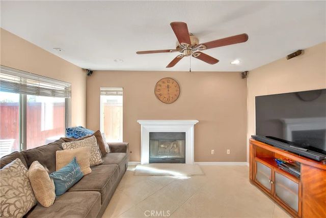 40688 La Salle, Murrieta, CA 92563