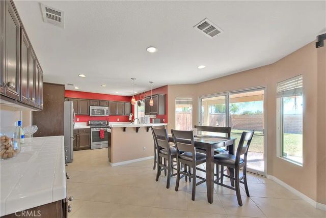 40688 La Salle, Murrieta, CA 92563